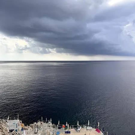 La Piattaforma La Tua Casa Con Accesso Diretto A Mare