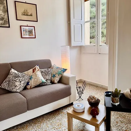 La Piattaforma La Tua Casa Con Accesso Diretto A Mare *