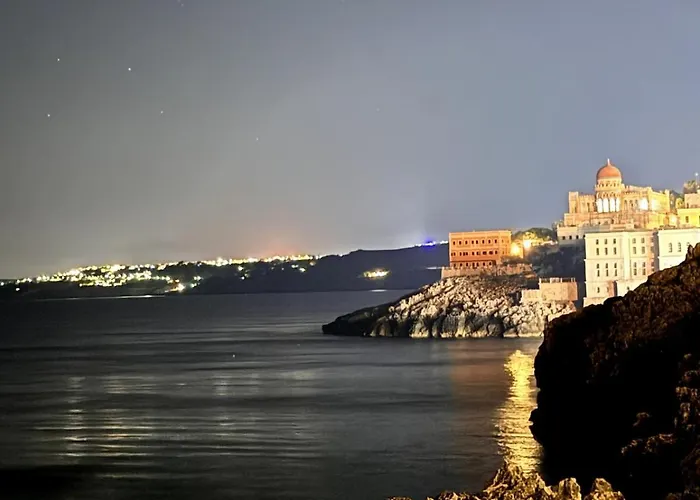 La Piattaforma La Tua Casa Con Accesso Diretto A Mare Santa Cesarea Terme